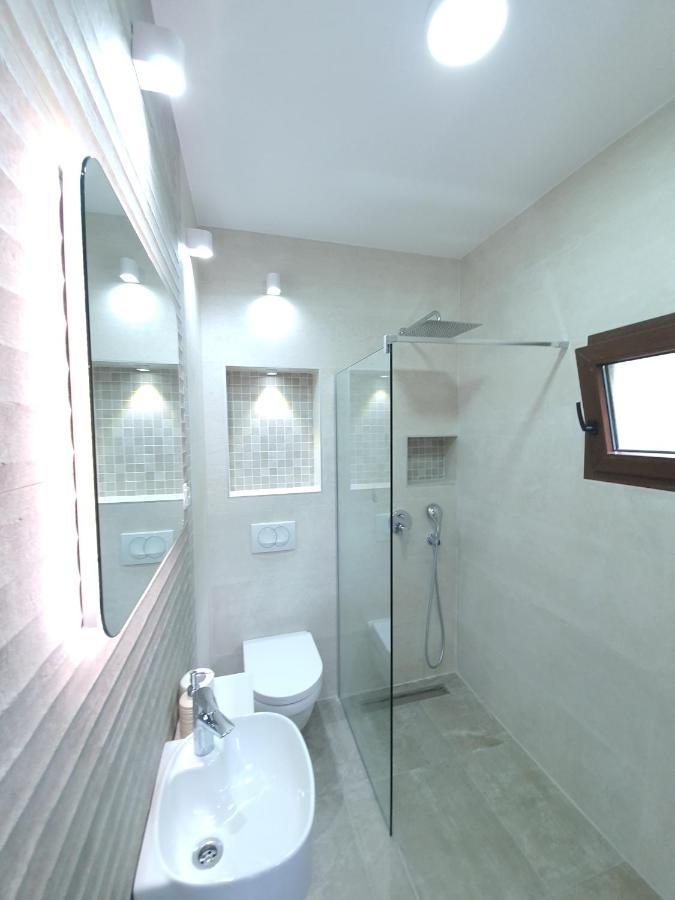 Clive Apartments โกตอร์ ภายนอก รูปภาพ